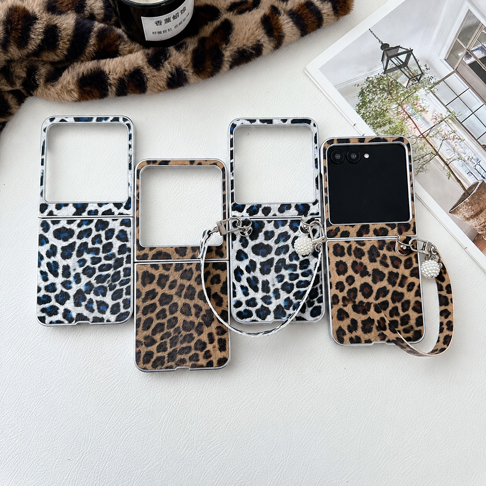 Leopard Print Folding Flip Pho - Phone Accessories Charms recension och pris